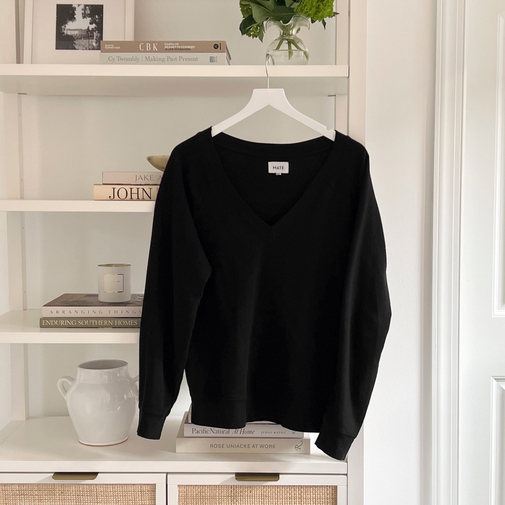 MATE The Label Black V-Neck Sweatshirt XS/S